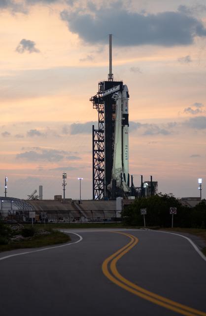 NASA image: NASA’s SpaceX Crew-6 Preflight