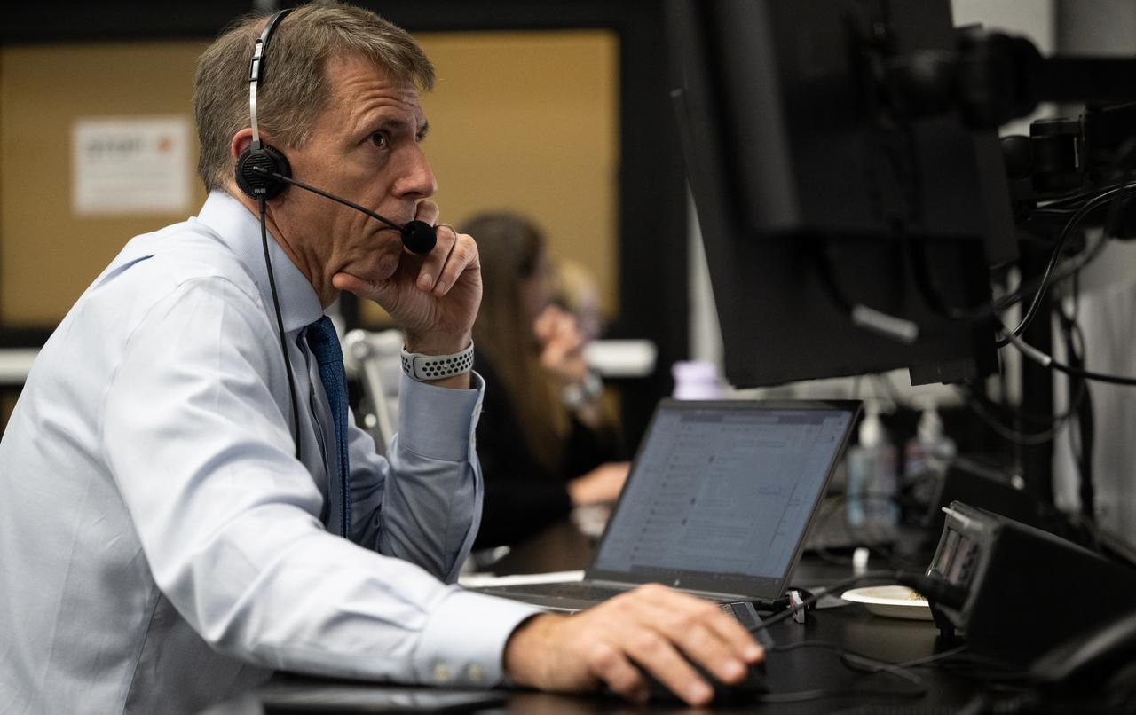 Zeb Scoville, NASA's deputy chief flight director, monitors the countdown of the attempted launch of a SpaceX Falcon 9 rocket carrying the company's Dragon spacecraft on NASA’s SpaceX Crew-6 mission with NASA astronauts Stephen Bowen and Warren "Woody" Hoburg, UAE (United Arab Emirates) astronaut Sultan Alneyadi, and Roscosmos cosmonaut Andrey Fedyaev onboard, Sunday, Feb. 26, 2023, in firing room four of the Launch Control Center at NASA’s Kennedy Space Center in Florida. NASA’s SpaceX Crew-6 mission is the  sixth crew rotation mission of the SpaceX Dragon spacecraft and Falcon 9 rocket to the International Space Station as part of the agency’s Commercial Crew Program. Today’s launch attempt was scrubbed due to an issue with ground systems. The next launch attempt is targeted for 12:34am ET on Thursday, March 2.  Photo Credit: (NASA/Joel Kowsky)