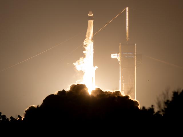 NASA image: NASA’s SpaceX Crew-6 Launch