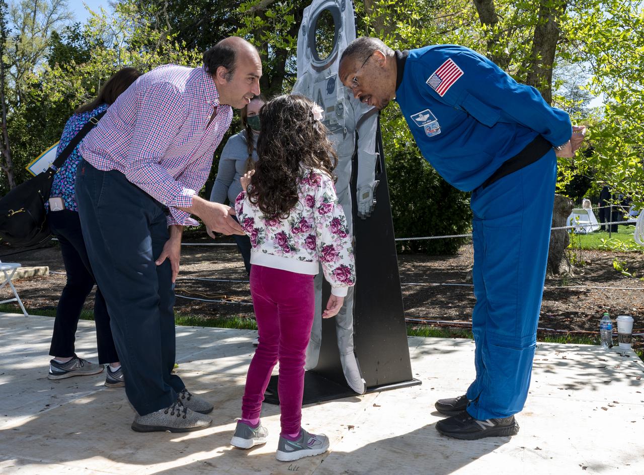 NASA astronaut Alvin Drew meets with guests during the White House Easter Egg Roll, Monday, April 10, 2023, on the South Lawn of the White House in Washington. Photo Credit: (NASA/Keegan Barber)