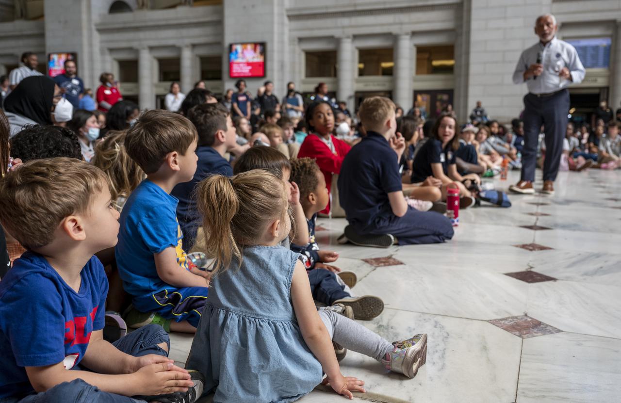 Former NASA Administrator Charlie Bolden speaks with local students during an Earth Day event, Thursday, April 20, 2023, at Union Station in Washington.  Photo Credit: (NASA/Keegan Barber)