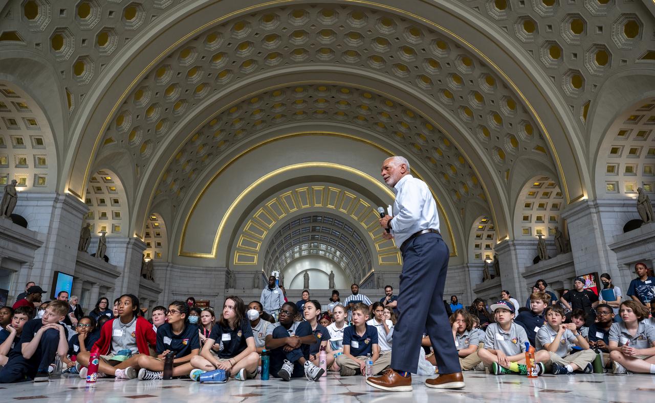 Former NASA Administrator Charlie Bolden speaks with local students during an Earth Day event, Thursday, April 20, 2023, at Union Station in Washington.  Photo Credit: (NASA/Keegan Barber)