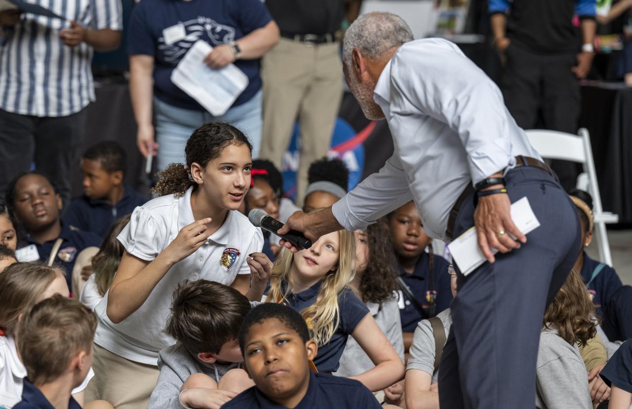 Former NASA Administrator Charlie Bolden speaks with local students during an Earth Day event, Thursday, April 20, 2023, at Union Station in Washington. Photo Credit: (NASA/Keegan Barber)