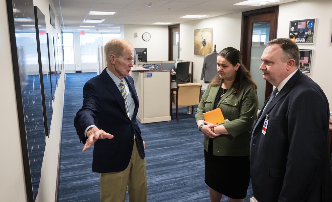 NASA Administrator Bill Nelson, left shows Ambassador of Ukraine, Her Excellency Oksana Markarova, second from right, and Deputy Chairman of the State Space Agency of Ukraine, Volodymyr Mikheiev, right, some of the James Webb Space Telescope (JWST) images before signing a joint statement on civil space cooperation between NASA and the State Space Agency of Ukraine, Friday April 21, 2023 at the Mary W. Jackson NASA Headquarters building in Washington DC. Photo Credit: (NASA/Aubrey Gemignani)