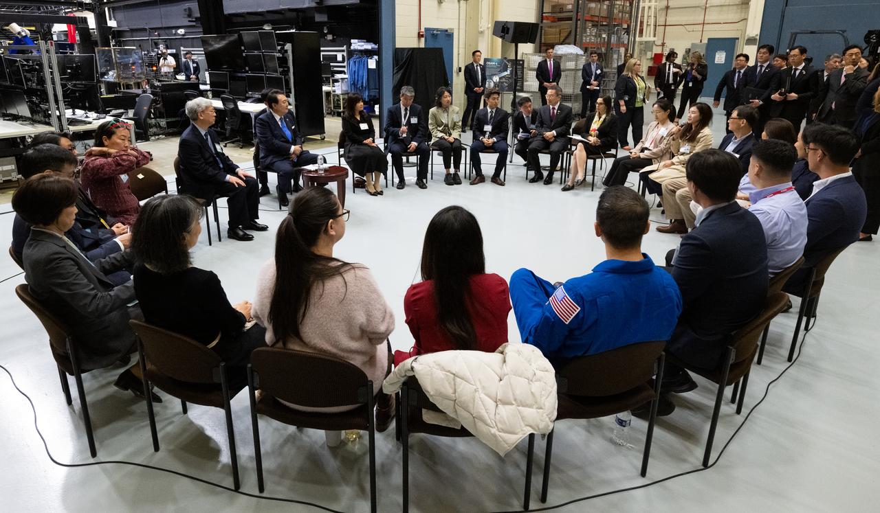 President Yoon Suk Yeol of the Republic of Korea meets with Korean-American employees during a tour of NASA’s Goddard Space Flight Center, Tuesday, April 25, 2023, in Greenbelt, Md.  Photo Credit: (NASA/Joel Kowsky)