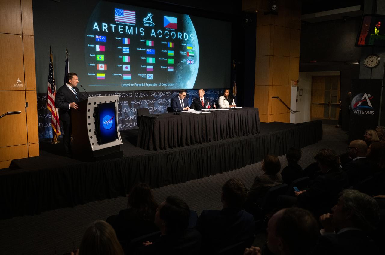 Miloslav Stašek, Ambassador of the Czech Republic to the United States, delivers remarks prior to the signing of the Artemis Accords as Foreign Affairs Minister for the Czech Republic, Jan Lipavský, third from right, NASA Administrator Bill Nelson, second from right, and Acting Assistant Secretary of State for Oceans and International Environmental and Scientific Affairs Jennifer R. Littlejohn, right, look on, Wednesday, May 3, 2023, at The Mary W. Jackson NASA Headquarters building in Washington DC. The Czech Republic is the twenty fourth country to sign the Artemis Accords, which establish a practical set of principles to guide space exploration cooperation among nations participating in NASA’s Artemis program. Photo Credit: (NASA/Joel Kowsky)