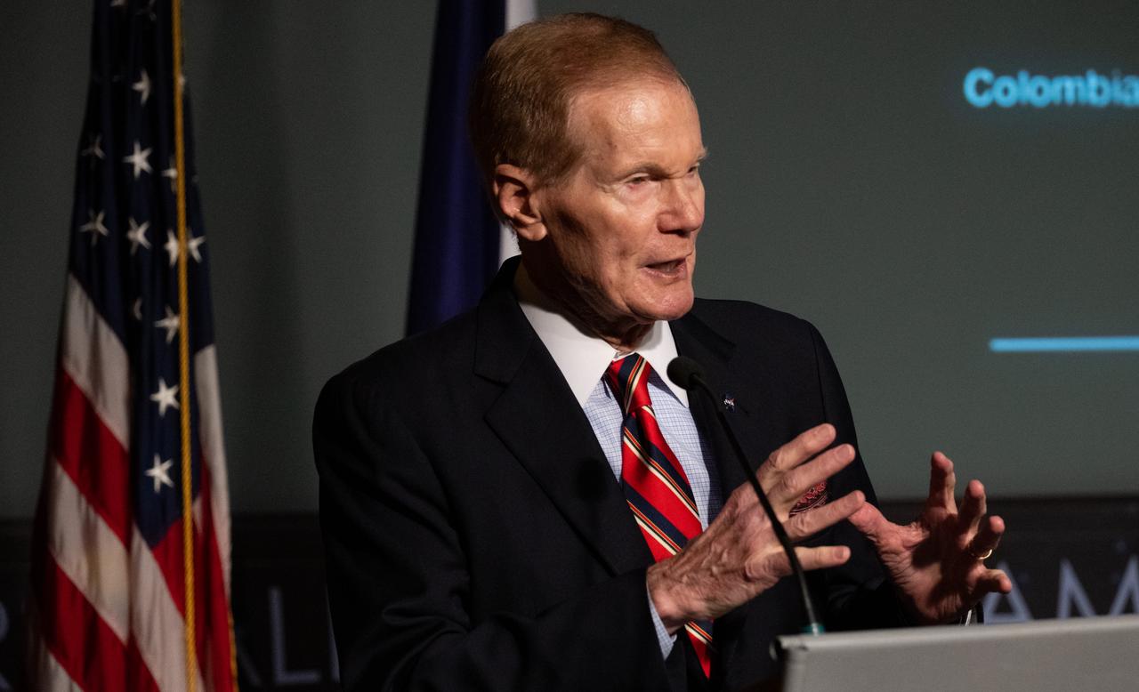 NASA Administrator Bill Nelson delivers remarks prior to the signing of the Artemis Accords by Foreign Affairs Minister for the Czech Republic, Jan Lipavský, Wednesday, May 3, 2023, at The Mary W. Jackson NASA Headquarters building in Washington DC. The Czech Republic is the twenty fourth country to sign the Artemis Accords, which establish a practical set of principles to guide space exploration cooperation among nations participating in NASA’s Artemis program. Photo Credit: (NASA/Joel Kowsky)