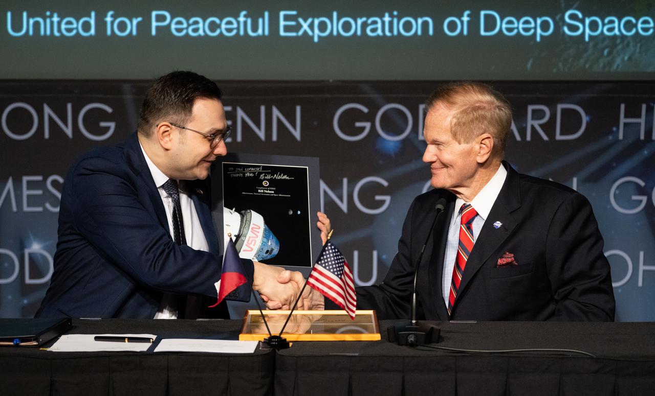 NASA Administrator Bill Nelson presents Foreign Affairs Minister for the Czech Republic Jan Lipavský with a signed photograph of the Orion spacecraft against the Moon and Earth following the signing of the Artemis Accords on, Wednesday, May 3, 2023, at The Mary W. Jackson NASA Headquarters building in Washington DC. The Czech Republic is the twenty fourth country to sign the Artemis Accords, which establish a practical set of principles to guide space exploration cooperation among nations participating in NASA’s Artemis program. Photo Credit: (NASA/Joel Kowsky)