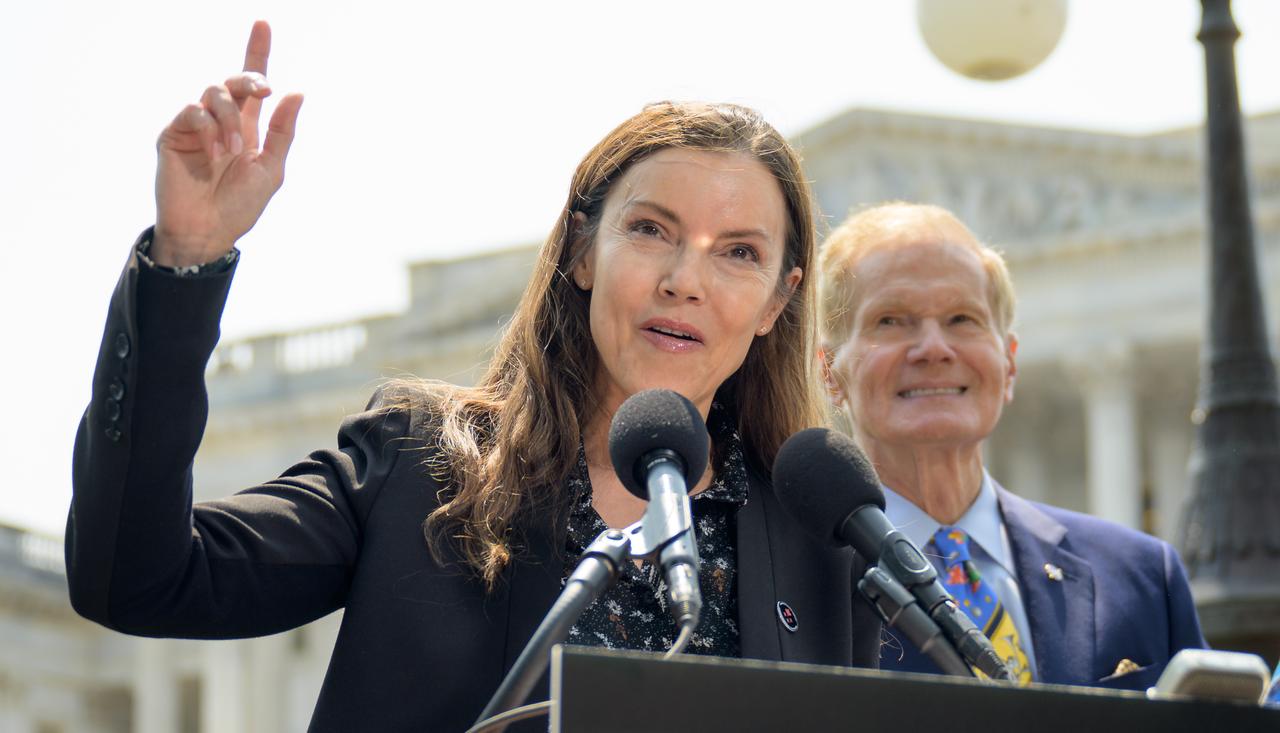 CSA (Canadian Space Agency) President Lisa Campbell gives remarks during a media gather, Thursday, May 18, 2023, on Capitol Hill grounds in Washington. NASA astronauts Reid Wiseman, Victor Glover, Christina Hammock Koch, and CSA (Canadian Space Agency) astronaut Jeremy Hansen, who will fly around the Moon on NASA’s Artemis II flight test, visited Washington to discuss their upcoming mission with members of Congress and others. Photo Credit: (NASA/Bill Ingalls)