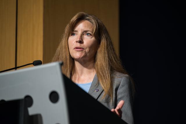 NASA image: Artemis Human Landing System Announcement