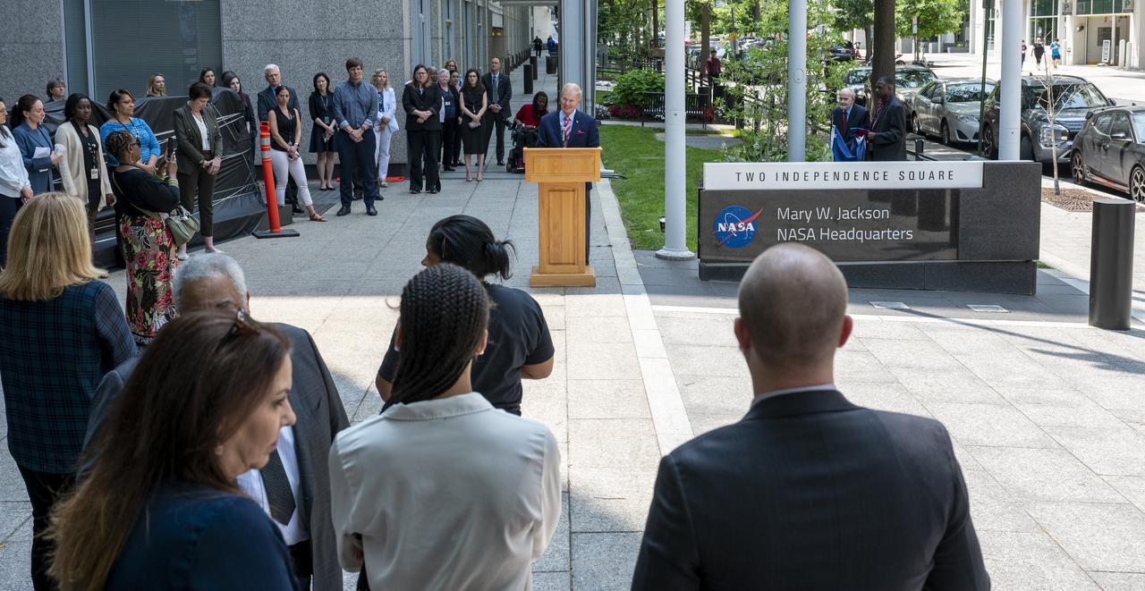 NASA Administrator Bill Nelson delivers remarks during a flag raising ceremony in recognition and celebration of Juneteenth, Thursday, June 15, 2023, at the Mary W. Jackson NASA Headquarters building in Washington. Photo Credit: (NASA/Keegan Barber)