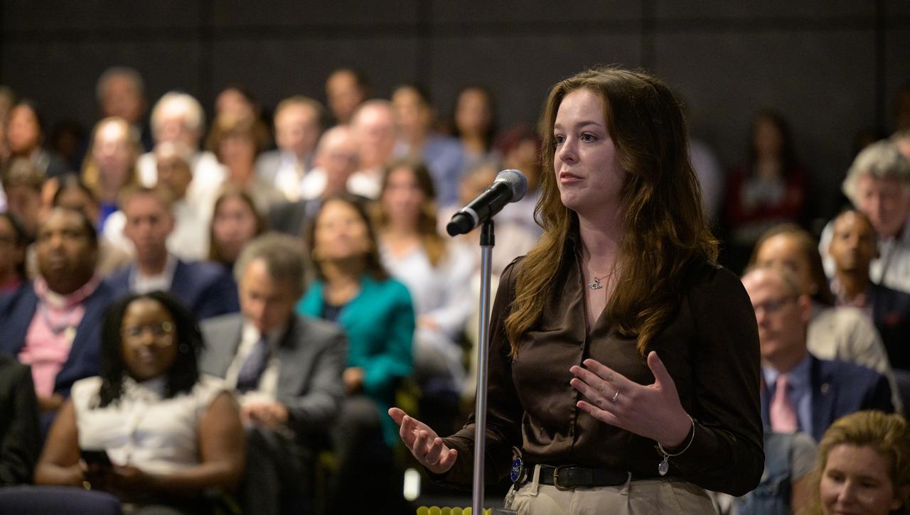 NASA Godard Space Flight Center intern Grace Ryan asks a question during a NASA town hall event, Wednesday, July 19, 2023, at the NASA Headquarters Mary W. Jackson Building in Washington. Photo Credit: (NASA/Bill Ingalls)