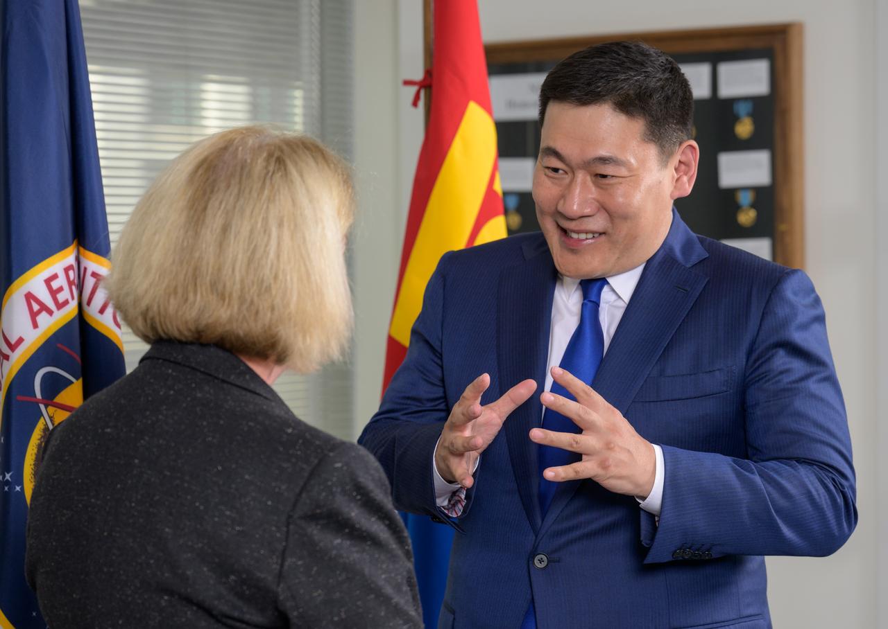 NASA Deputy Administrator Pam Melroy, left, welcomes Prime Minister Oyun-Erdene Luvsannamsrai of Mongolia as they meet to discuss space cooperation, Friday, Aug. 4, 2023, at the NASA Headquarters Mary W. Jackson Building in Washington. Photo Credit: (NASA/Bill Ingalls)