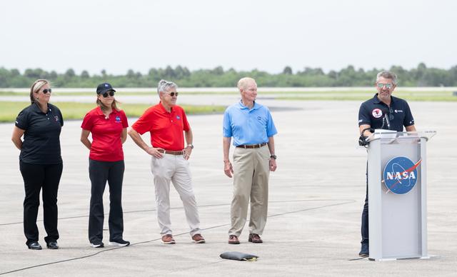 NASA image: NASA’s SpaceX Crew-7 Crew Arrival for Prelaunch Activities