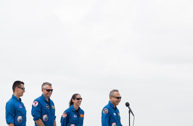 NASA image: NASA’s SpaceX Crew-7 Crew Arrival for Prelaunch Activities