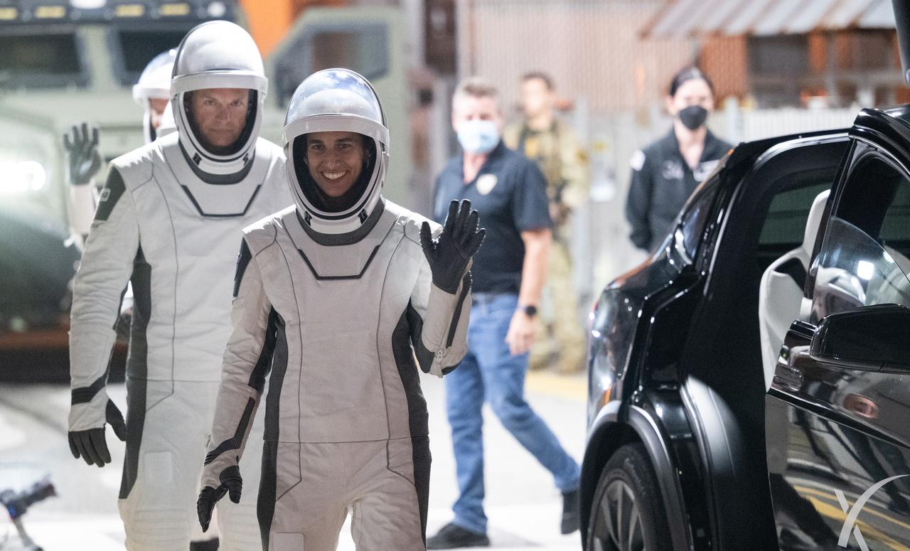 NASA astronaut Jasmin Moghbeli, right, and ESA (European Space Agency) astronaut Andreas Mogensen, wearing SpaceX spacesuits, as seen as they and fellow crewmates Japan Aerospace Exploration Agency (JAXA) astronaut Satoshi Furukawa, and Roscosmos cosmonaut Konstantin Borisov, prepare to depart the Neil  A. Armstrong Operations and Checkout Building for Launch Complex 39A during a dress rehearsal prior to the Crew-7 mission launch, Tuesday, Aug. 22, 2023, at NASA’s Kennedy Space Center in Florida. NASA’s SpaceX Crew-7 mission is the seventh crew rotation mission of the SpaceX Dragon spacecraft and Falcon 9 rocket to the International Space Station as part of the agency’s Commercial Crew Program. Moghbeli, Mogensen, Furukawa, and Borisov are scheduled to launch at 3:49 a.m. EDT on August 25, from Launch Complex 39A at the Kennedy Space Center. Photo Credit: (NASA/Joel Kowsky)