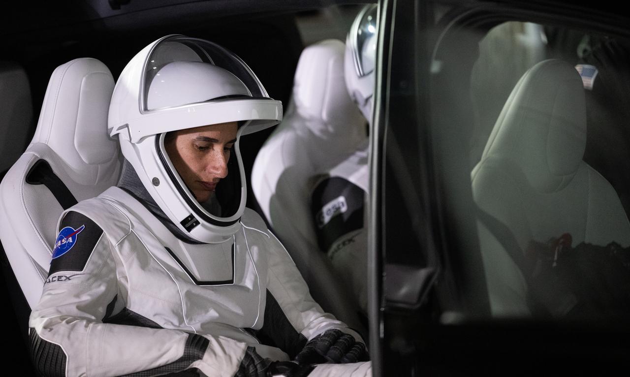 NASA astronaut Jasmin Moghbeli, is seen inside the crew transport vehicle as she and fellow crewmates ESA (European Space Agency) astronaut Andreas Mogensen, Japan Aerospace Exploration Agency (JAXA) astronaut Satoshi Furukawa, and Roscosmos cosmonaut Konstantin Borisov, prepare to depart the Neil  A. Armstrong Operations and Checkout Building for Launch Complex 39A during a dress rehearsal prior to the Crew-7 mission launch, Tuesday, Aug. 22, 2023, at NASA’s Kennedy Space Center in Florida. NASA’s SpaceX Crew-7 mission is the seventh crew rotation mission of the SpaceX Dragon spacecraft and Falcon 9 rocket to the International Space Station as part of the agency’s Commercial Crew Program. Moghbeli, Mogensen, Furukawa, and Borisov are scheduled to launch at 3:49 a.m. EDT on Friday, August 25, from Launch Complex 39A at the Kennedy Space Center. Photo Credit: (NASA/Joel Kowsky)