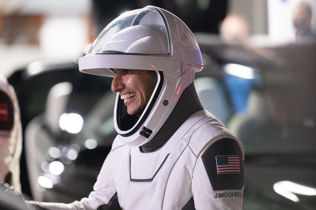 NASA astronaut Jasmin Moghbeli, is seen as she and fellow crewmates ESA (European Space Agency) astronaut Andreas Mogensen, Japan Aerospace Exploration Agency (JAXA) astronaut Satoshi Furukawa, and Roscosmos cosmonaut Konstantin Borisov prepare to depart the Neil  A. Armstrong Operations and Checkout Building for Launch Complex 39A to board the SpaceX Dragon spacecraft for the Crew-7 mission launch, Saturday, Aug. 26, 2023, at NASA’s Kennedy Space Center in Florida. NASA’s SpaceX Crew-7 mission is the seventh crew rotation mission of the SpaceX Crew Dragon spacecraft and Falcon 9 rocket to the International Space Station as part of the agency’s Commercial Crew Program. Moghbeli, Mogensen, Furukawa, and Borisov are scheduled to launch at 3:27 a.m. EDT, from Launch Complex 39A at the Kennedy Space Center.  Photo Credit: (NASA/Joel Kowsky)