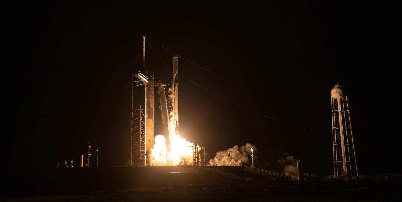 A SpaceX Falcon 9 rocket carrying the company's Dragon spacecraft is launched on NASA’s SpaceX Crew-7 mission to the International Space Station with NASA astronaut Jasmin Moghbeli, ESA (European Space Agency) astronaut Andreas Mogensen, Japan Aerospace Exploration Agency (JAXA) astronaut Satoshi Furukawa, and Roscosmos cosmonaut Konstantin Borisov onboard, Saturday, Aug. 26, 2023, at NASA’s Kennedy Space Center in Florida. NASA’s SpaceX Crew-7 mission is the seventh crew rotation mission of the SpaceX Dragon spacecraft and Falcon 9 rocket to the International Space Station as part of the agency’s Commercial Crew Program. Moghbeli, Mogensen, Furukawa, and Borisov launched at 3:27 a.m. EDT from Launch Complex 39A at the Kennedy Space Center to begin a six month mission aboard the orbital outpost. Photo Credit: (NASA/Joel Kowsky)