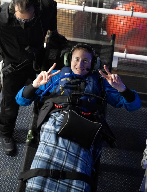 NASA image: NASA’s SpaceX Crew-6 Splashdown