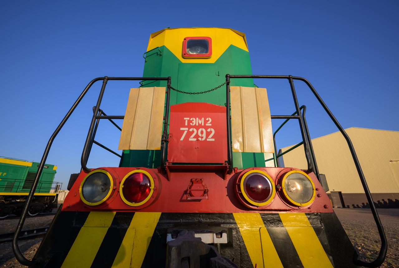 A train engine waits to support the rollout of the Soyuz rocket to the launch pad at Site 31, Tuesday, Sept. 12, 2023, at the Baikonur Cosmodrome in Kazakhstan. Expedition 70 NASA astronaut Loral O'Hara, Roscosmos cosmonauts Oleg Kononenko, and Nikolai Chub are scheduled to launch aboard their Soyuz MS-24 spacecraft on Sept. 15. Photo Credit: (NASA/Bill Ingalls)