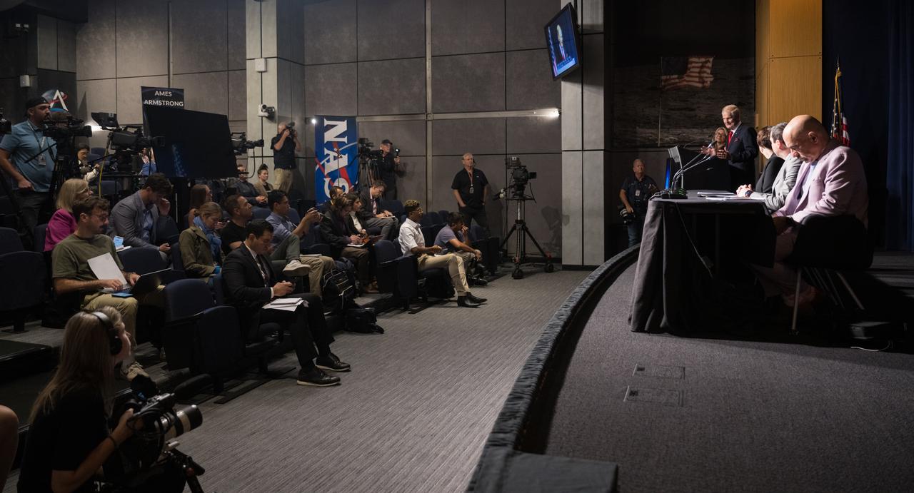 NASA Administrator Bill Nelson provides remarks during a media briefing to discuss the findings from an unidentified anomalous phenomena (UAP) independent study team, Thursday, Sept. 14, 2023, at the Mary W. Jackson NASA Headquarters building in Washington. The UAP independent study team, commissioned in 2022, is a counsel of 16 community experts across diverse areas on matters relevant to potential methods of study for unidentified anomalous phenomena. NASA published the team’s full report online, which aims to inform about what possible data could be collected in the future to shed light on the nature and origin of UAP. Photo Credit: (NASA/Aubrey Gemignani)