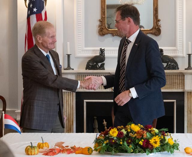 NASA image: Netherlands Artemis Accords Signing
