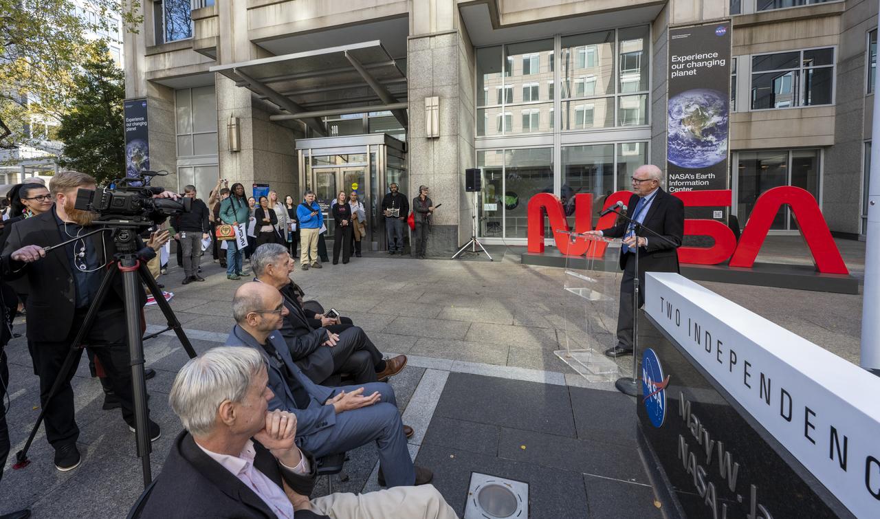 Richard Danne, creator of the NASA worm logotype, delivers remarks during a dedication event, Monday, Nov. 6, 2023, at the Mary W. Jackson NASA Headquarters building in Washington. Photo Credit: (NASA/Keegan Barber)