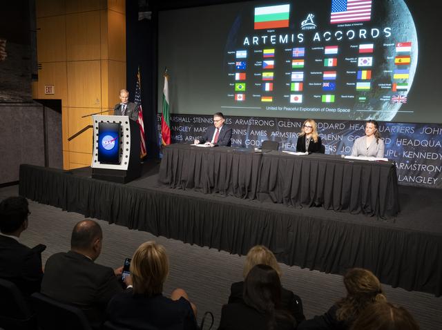 NASA image: Bulgaria Signs Artemis Accords