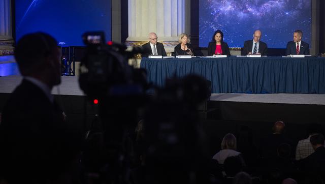 NASA image: National Space Council Meeting