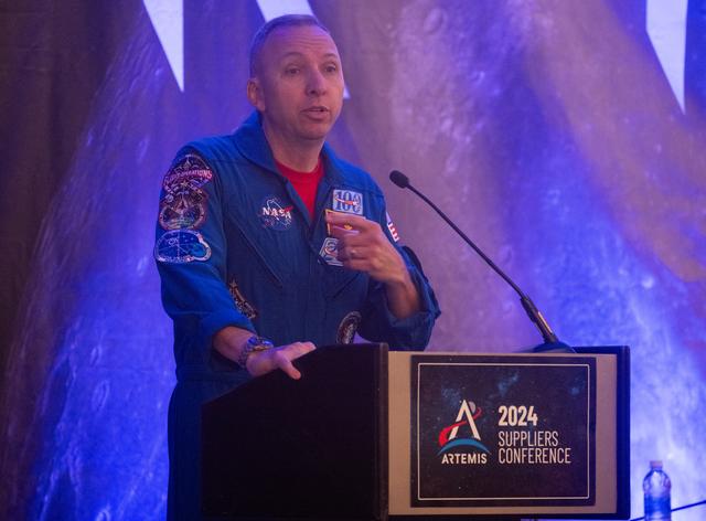 NASA image: NASA Leadership at 2024 Artemis Suppliers Conference