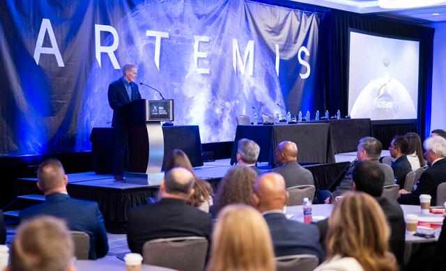 NASA image: NASA Leadership at 2024 Artemis Suppliers Conference