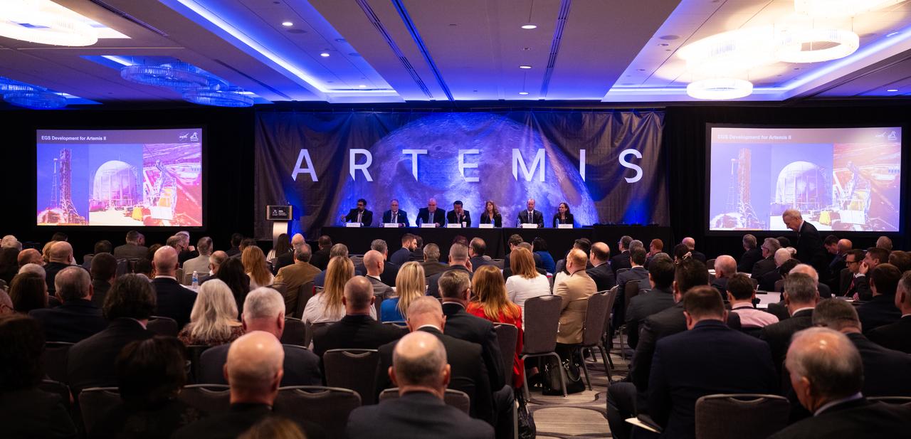 Shawn Quinn, manager of Exploration Ground Systems at NASA’s Kennedy Space Center, second from left, speaks during an Artemis Program progress update panel at the 2024 Artemis Suppliers Conference, Tuesday, Feb. 27, 2024, at the Grand Hyatt Hotel in Washington. Also participating in the panel was, from left, Amit Kshatriya, deputy associate administrator for the Moon to Mars Program in NASA’s Explorations Systems Development Mission Directorate; John Honeycutt, manager of the Space Launch System Program at NASA’s Marshall Space Flight Center; Howard Hu, manager of the Orion Program at NASA’s Johnson Space Center; Lisa Watson-Morgan, manager of the Human Landing System Program at NASA’s Marshall Space Flight Center; Jon B. Olansen, manager of the Gateway Program at NASA’s Johnson Space Center; and Lara Kearney, manager of Extravehicular Activity and Human Surface Mobility Program at NASA’s Johnson Space Center.  Photo Credit: (NASA/Joel Kowsky)