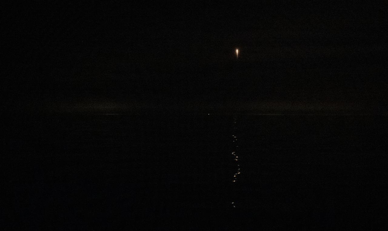 The SpaceX Crew Dragon Endurance spacecraft is seen as it lands with NASA astronaut Jasmin Moghbeli, ESA (European Space Agency) astronaut Andreas Mogensen, Japan Aerospace Exploration Agency (JAXA) astronaut Satoshi Furukawa, and Roscosmos cosmonaut Konstantin Borisov aboard in the Gulf of Mexico off the coast of Pensacola, Florida, {dow}, {mnap} {day}, {yr4}. Moghbeli, Mogensen, Furukawa, and Borisov are returning after nearly six-months in space as part of Expedition 70 aboard the International Space Station. Photo Credit: (NASA/Joel Kowsky)