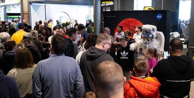 NASA image: NASA Deputy Administrator at Gainbridge Fieldhouse