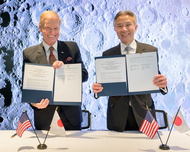 NASA image: NASA, Japan Sign Agreement for Artemis Pressurized Rover