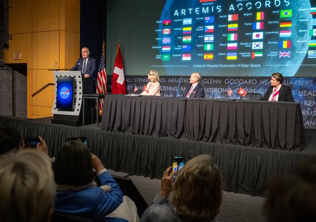 NASA image: Switzerland Artemis Accords Signing