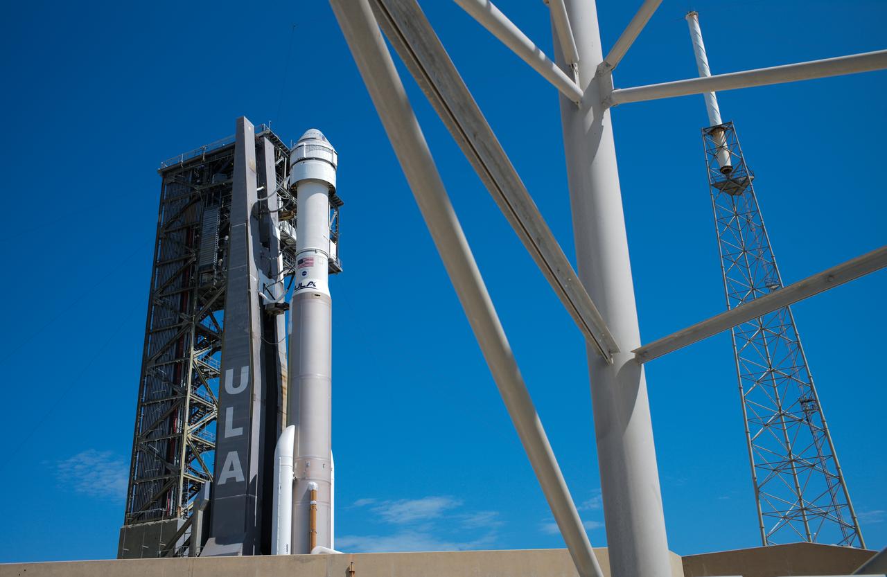 A United Launch Alliance Atlas V rocket with Boeing’s CST-100 Starliner spacecraft aboard is seen as it is rolled out of the Vertical Integration Facility to the launch pad at Space Launch Complex 41 ahead of the NASA’s Boeing Crew Flight Test, Saturday, May 4, 2024 at Cape Canaveral Space Force Station in Florida. NASA’s Boeing Crew Flight Test is the first launch with astronauts aboard the Starliner spacecraft and Atlas V rocket to the International Space Station as part of the agency’s Commercial Crew Program. The flight test, targeted for launch at 10:34 p.m. EDT on Monday, May 6, serves as an end-to-end demonstration of Boeing’s crew transportation system and will carry NASA astronauts Butch Wilmore and Suni Williams to and from the orbiting laboratory. Photo Credit: (NASA/Joel Kowsky)