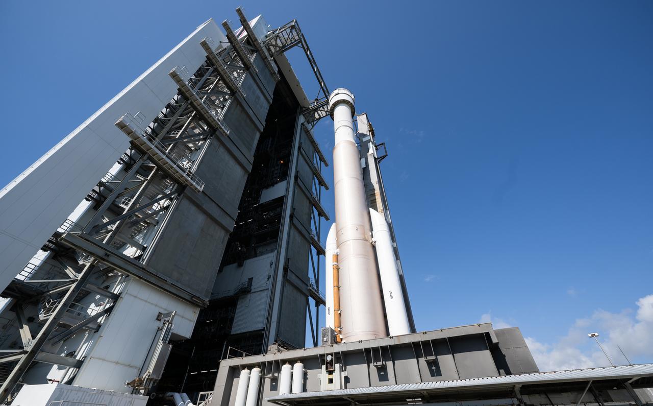 A United Launch Alliance Atlas V rocket with Boeing’s CST-100 Starliner spacecraft aboard is seen as it is rolled out of the Vertical Integration Facility to the launch pad at Space Launch Complex 41 ahead of the NASA’s Boeing Crew Flight Test, Saturday, May 4, 2024 at Cape Canaveral Space Force Station in Florida. NASA’s Boeing Crew Flight Test is the first launch with astronauts aboard the Starliner spacecraft and Atlas V rocket to the International Space Station as part of the agency’s Commercial Crew Program. The flight test, targeted for launch at 10:34 p.m. EDT on Monday, May 6, serves as an end-to-end demonstration of Boeing’s crew transportation system and will carry NASA astronauts Butch Wilmore and Suni Williams to and from the orbiting laboratory. Photo Credit: (NASA/Joel Kowsky)