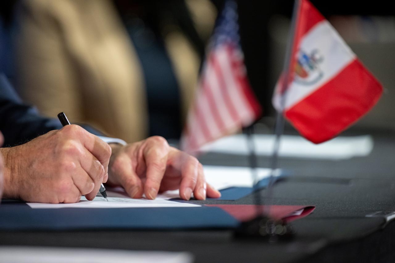 Peruvian Foreign Minister Javier González-Olaechea signs the Artemis Accords, Thursday, May 30, 2024, at the Mary W. Jackson NASA Headquarters building in Washington. Peru is the 41st country to sign the Artemis Accords, which establish a practical set of principles to guide space exploration cooperation among nations participating in NASA’s Artemis program. Photo Credit: (NASA/Keegan Barber)