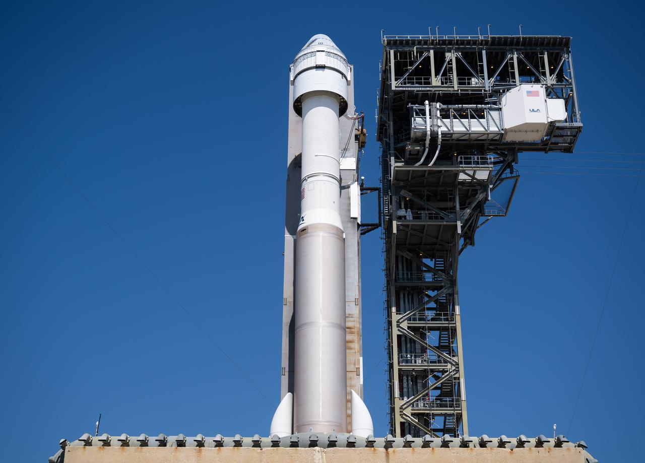 A United Launch Alliance Atlas V rocket with Boeing’s CST-100 Starliner spacecraft aboard is seen as it is rolled out of the Vertical Integration Facility to the launch pad at Space Launch Complex 41 ahead of the NASA’s Boeing Crew Flight Test, Thursday, May 30, 2024 at Cape Canaveral Space Force Station in Florida. NASA’s Boeing Crew Flight Test is the first launch with astronauts of the Boeing CFT-100 spacecraft and United Launch Alliance Atlas V rocket to the International Space Station as part of the agency’s Commercial Crew Program. The flight test, targeted for launch at 12:25 p.m. EDT on Saturday, June 1, serves as an end-to-end demonstration of Boeing’s crew transportation system and will carry NASA astronauts Butch Wilmore and Suni Williams to and from the orbiting laboratory. Photo Credit: (NASA/Joel Kowsky)