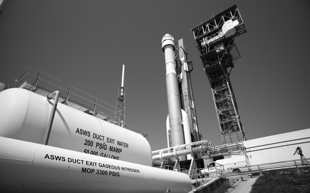 A United Launch Alliance Atlas V rocket with Boeing’s CST-100 Starliner spacecraft aboard is seen after being rolled out of the Vertical Integration Facility to the launch pad at Space Launch Complex 41 ahead of the NASA’s Boeing Crew Flight Test, Thursday, May 30, 2024 at Cape Canaveral Space Force Station in Florida. NASA’s Boeing Crew Flight Test is the first launch with astronauts of the Boeing CFT-100 spacecraft and United Launch Alliance Atlas V rocket to the International Space Station as part of the agency’s Commercial Crew Program. The flight test, targeted for launch at 12:25 p.m. EDT on Saturday, June 1, serves as an end-to-end demonstration of Boeing’s crew transportation system and will carry NASA astronauts Butch Wilmore and Suni Williams to and from the orbiting laboratory. Photo Credit: (NASA/Joel Kowsky)