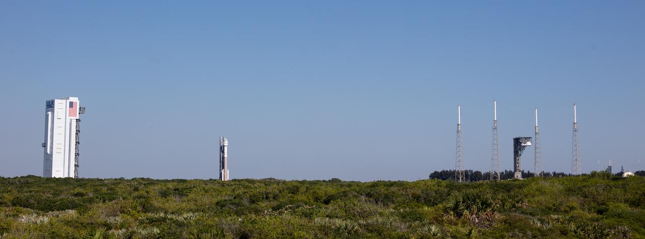 A United Launch Alliance Atlas V rocket with Boeing’s CST-100 Starliner spacecraft aboard is seen as it is rolled out of the Vertical Integration Facility to the launch pad at Space Launch Complex 41 ahead of the NASA’s Boeing Crew Flight Test, Thursday, May 30, 2024 at Cape Canaveral Space Force Station in Florida. NASA’s Boeing Crew Flight Test is the first launch with astronauts of the Boeing CFT-100 spacecraft and United Launch Alliance Atlas V rocket to the International Space Station as part of the agency’s Commercial Crew Program. The flight test, targeted for launch at 12:25 p.m. EDT on Saturday, June 1, serves as an end-to-end demonstration of Boeing’s crew transportation system and will carry NASA astronauts Butch Wilmore and Suni Williams to and from the orbiting laboratory. Photo Credit: (NASA/Joel Kowsky)