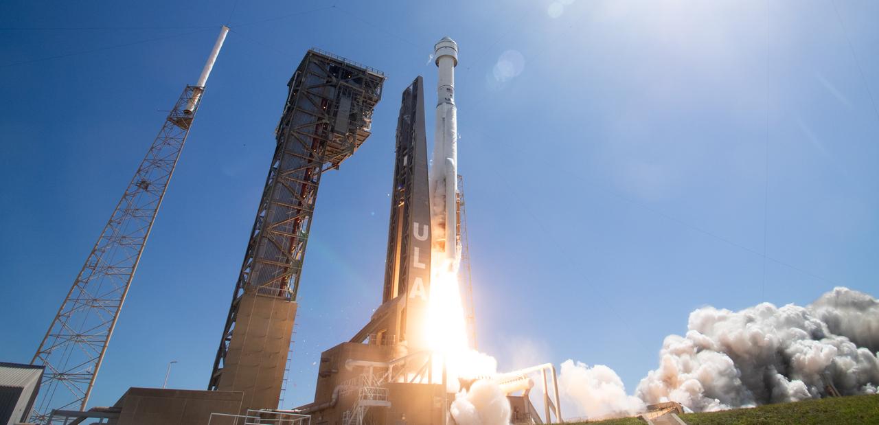 A United Launch Alliance Atlas V rocket with Boeing’s CST-100 Starliner spacecraft aboard launches from Space Launch Complex 41 at Cape Canaveral Space Force Station, Wednesday, June 5, 2024, in Florida. NASA’s Boeing Crew Flight Test is the first launch with astronauts of the Boeing CFT-100 spacecraft and United Launch Alliance Atlas V rocket to the International Space Station as part of the agency’s Commercial Crew Program. The flight test, which launched at 10:52 a.m. EDT, serves as an end-to-end demonstration of Boeing’s crew transportation system and will carry NASA astronauts Butch Wilmore and Suni Williams to and from the orbiting laboratory. Photo Credit: (NASA/Joel Kowsky)