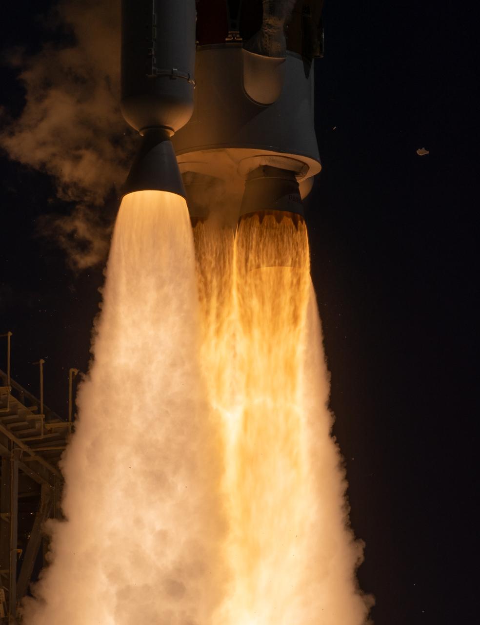 A United Launch Alliance Atlas V rocket with Boeing’s CST-100 Starliner spacecraft aboard launches from Space Launch Complex 41 at Cape Canaveral Space Force Station, Wednesday, June 5, 2024, in Florida. NASA’s Boeing Crew Flight Test is the first launch with astronauts of the Boeing CFT-100 spacecraft and United Launch Alliance Atlas V rocket to the International Space Station as part of the agency’s Commercial Crew Program. The flight test, which launched at 10:52 a.m. EDT, serves as an end-to-end demonstration of Boeing’s crew transportation system and will carry NASA astronauts Butch Wilmore and Suni Williams to and from the orbiting laboratory. Photo Credit: (NASA/Joel Kowsky)