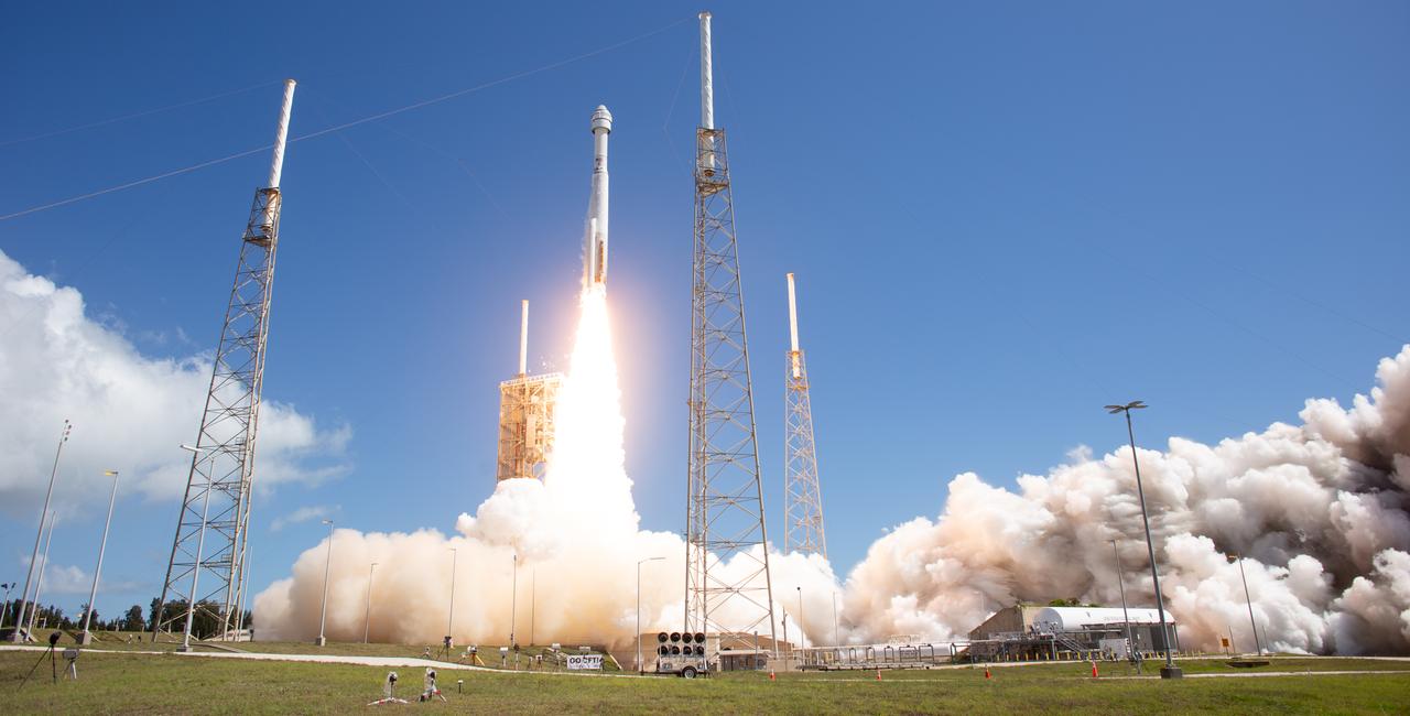 A United Launch Alliance Atlas V rocket with Boeing’s CST-100 Starliner spacecraft aboard launches from Space Launch Complex 41 at Cape Canaveral Space Force Station, Wednesday, June 5, 2024, in Florida. NASA’s Boeing Crew Flight Test is the first launch with astronauts of the Boeing CFT-100 spacecraft and United Launch Alliance Atlas V rocket to the International Space Station as part of the agency’s Commercial Crew Program. The flight test, which launched at 10:52 a.m. EDT, serves as an end-to-end demonstration of Boeing’s crew transportation system and will carry NASA astronauts Butch Wilmore and Suni Williams to and from the orbiting laboratory. Photo Credit: (NASA/Joel Kowsky)