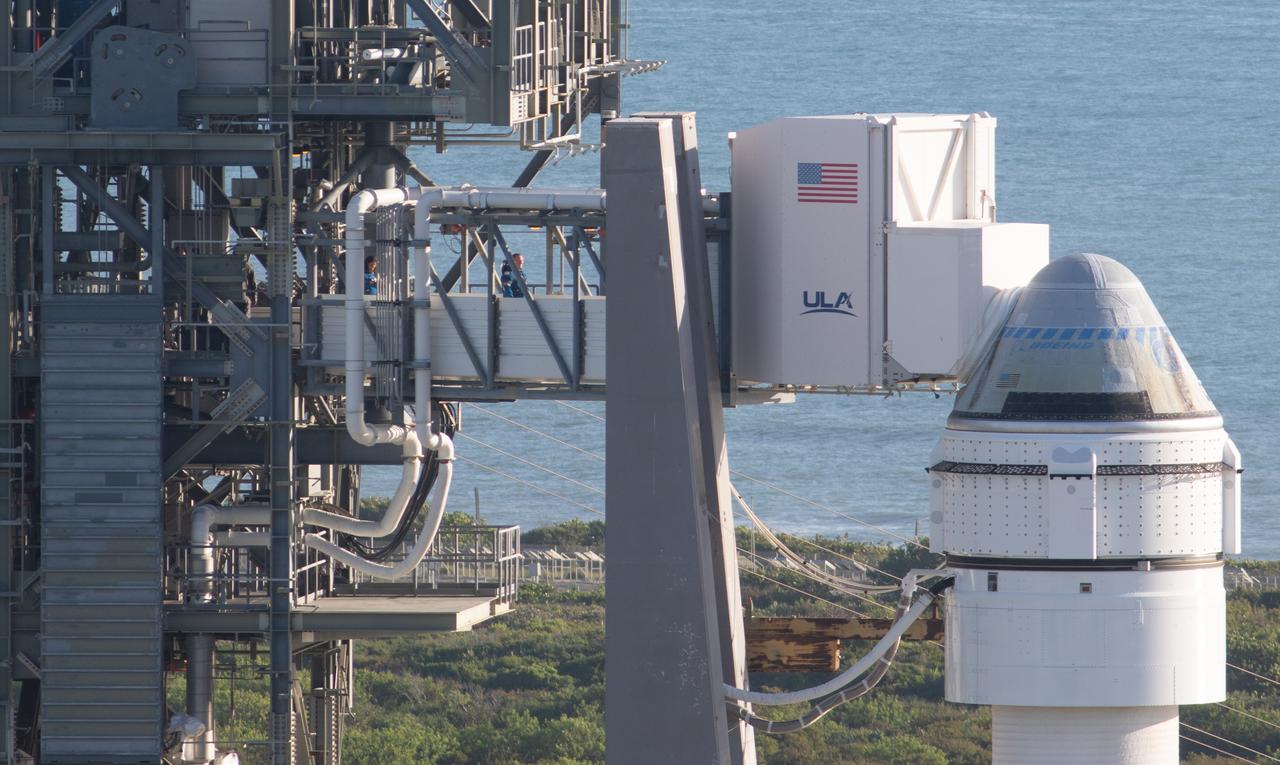 NASA astronaut Butch Wilmore is seen on the crew access arm as he prepares to board Boeing’s CST-100 Starliner spacecraft aboard a United Launch Alliance Atlas V rocket at Space Launch Complex 41 at Cape Canaveral Space Force Station, Wednesday, June 5, 2024, in Florida. NASA’s Boeing Crew Flight Test is the first launch with astronauts of the Boeing CFT-100 spacecraft and United Launch Alliance Atlas V rocket to the International Space Station as part of the agency’s Commercial Crew Program. The flight test, which launched at 10:52 a.m. EDT, serves as an end-to-end demonstration of Boeing’s crew transportation system and will carry NASA astronauts Butch Wilmore and Suni Williams to and from the orbiting laboratory. Photo Credit: (NASA/Joel Kowsky)
