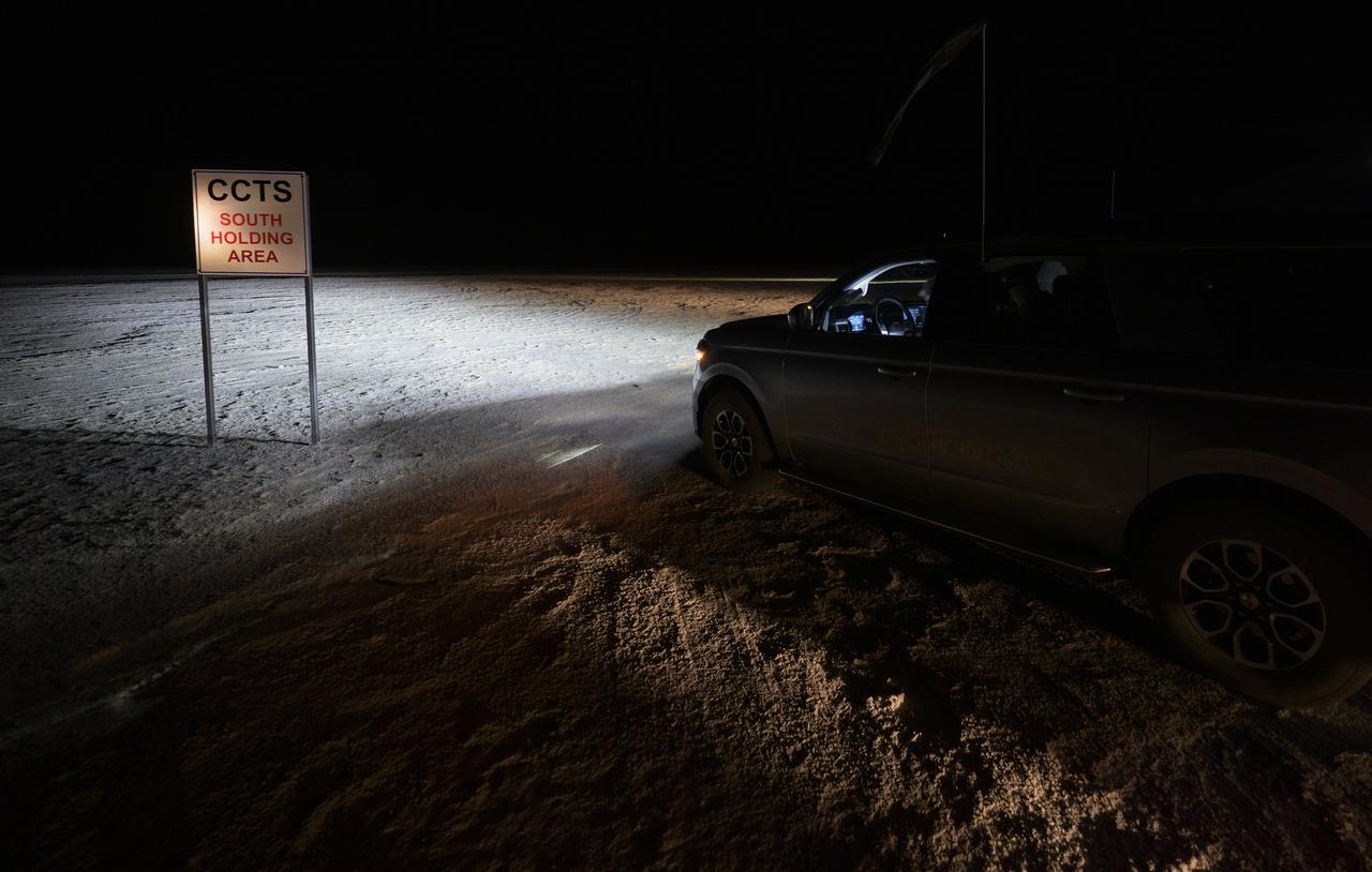 Boeing and NASA teams participate in a mission dress rehearsal to prepare for the landing of the Boeing CST-100 Starliner spacecraft in White Sands, New Mexico, Sunday, June 16, 2024. NASA astronauts Butch Wilmore and Suni Williams are Starliner’s first human crew and travelled to the International Space Station as part of NASA's Boeing Crew Flight Test. The mission serves as an end-to-end demonstration of Boeing’s crew transportation system as a provider for NASA’s Commercial Crew Program. Photo Credit: (NASA/Bill Ingalls)