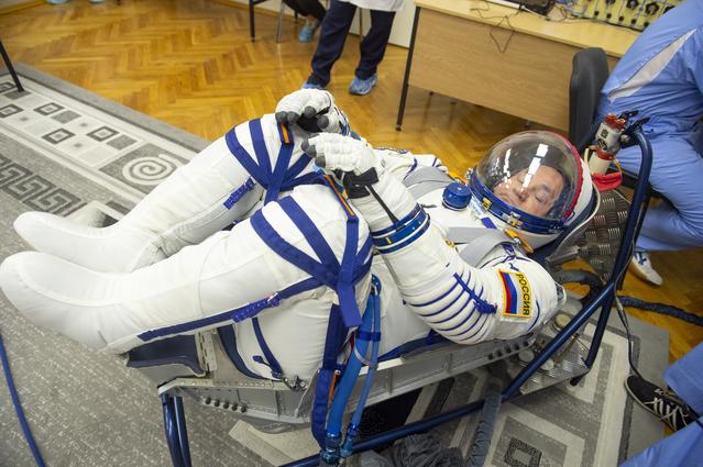 NASA image: Expedition 72 Preflight