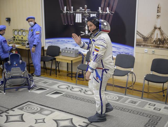 NASA image: Expedition 72 Preflight